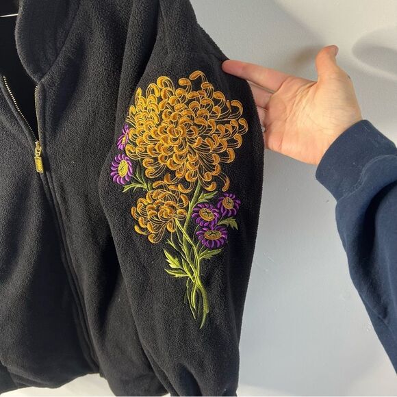 Bob Mackie Embroidered Black Fleece Jacket Size 2X Art to Wear Floral Detail - Picture 6 of 9